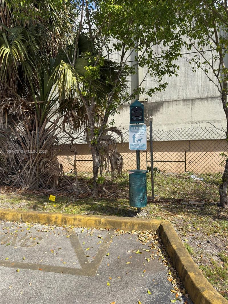 8009 W 6th Ave, Unit H, Hialeah, FL 33014 Photo