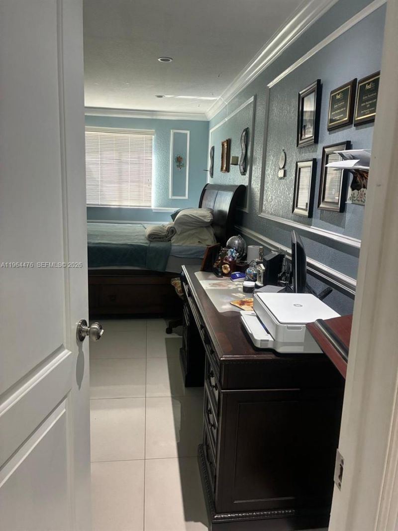 9425 NW 114th Ln , Unit 3, Hialeah Gardens, FL 33018 Photo