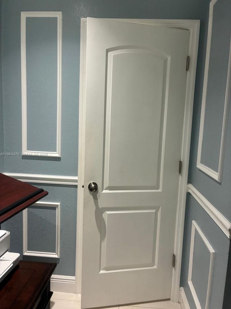 9425 NW 114th Ln , Unit 3, Hialeah Gardens, FL 33018 Photo