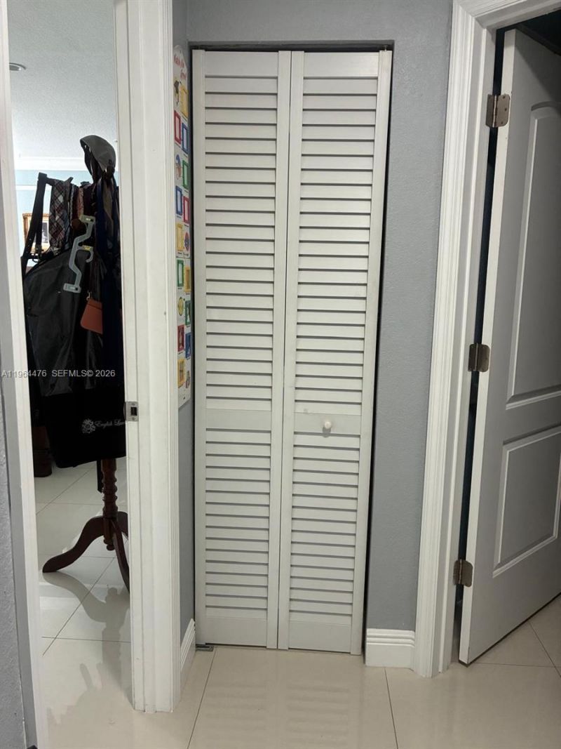 9425 NW 114th Ln , Unit 3, Hialeah Gardens, FL 33018 Photo