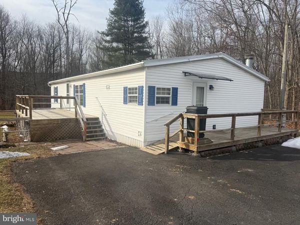 204 W WICONISCO AVENUE, TOWER CITY, PA 17980