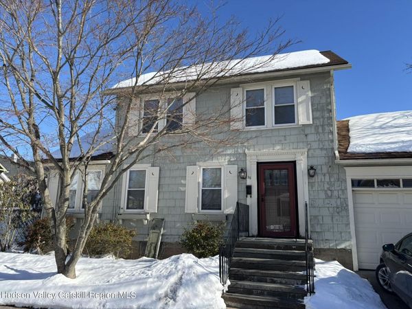 18 Schryver Court, Kingston, NY 12401