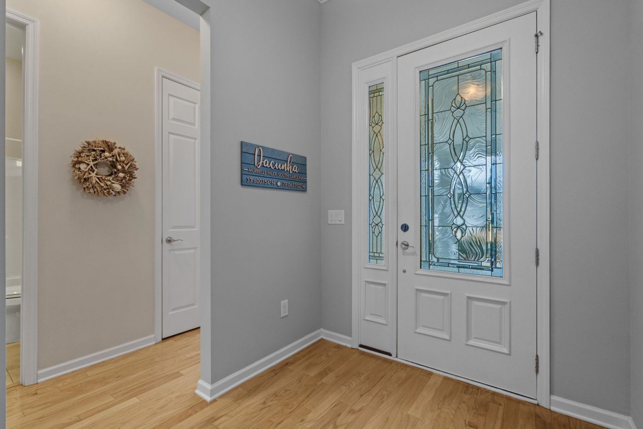 1652 Murrell Pl. Photo 6