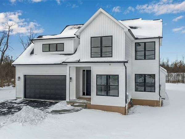 3849 Mapleton Road, North Tonawanda, NY 14120