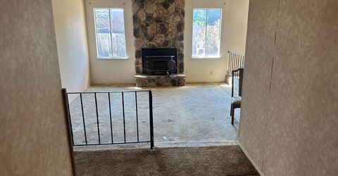 2322 Chapel Hill Cir, Stockton, CA 95209 Photo