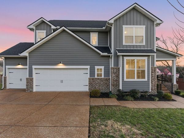 268 Christine Dr, Lebanon, TN 37087