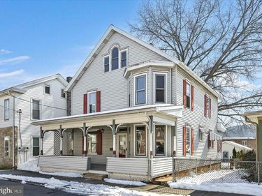 418 NORTH STREET , MILLERSBURG, PA 17061