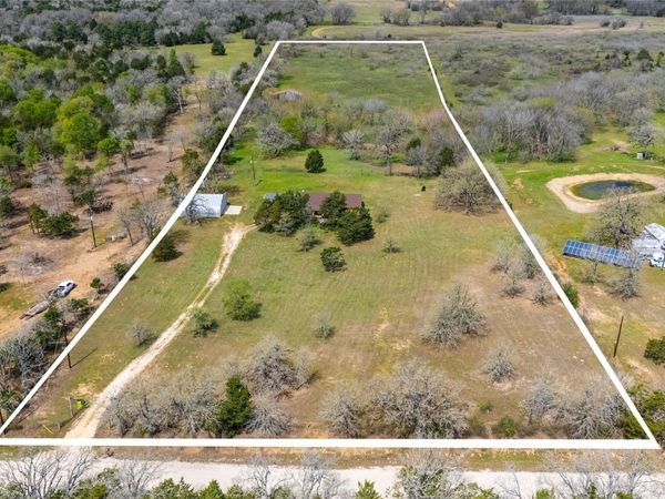 491 Herron TRL, McDade, TX 78650