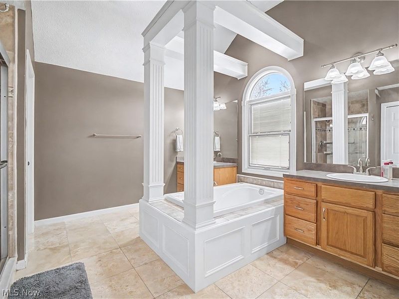 4314 S Fall Lake Drive, Avon, OH 44011 Photo 27