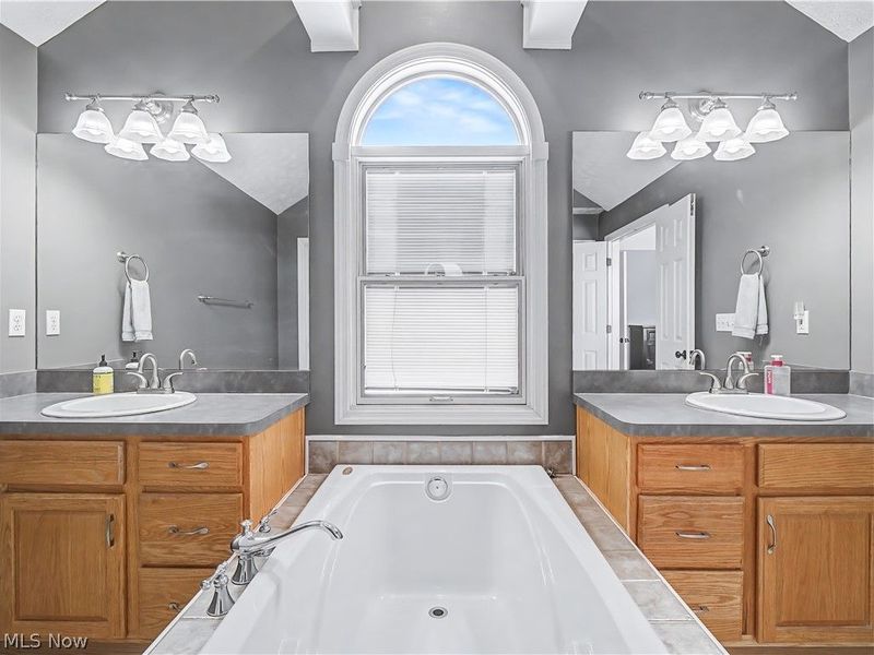 4314 S Fall Lake Drive, Avon, OH 44011 Photo 28