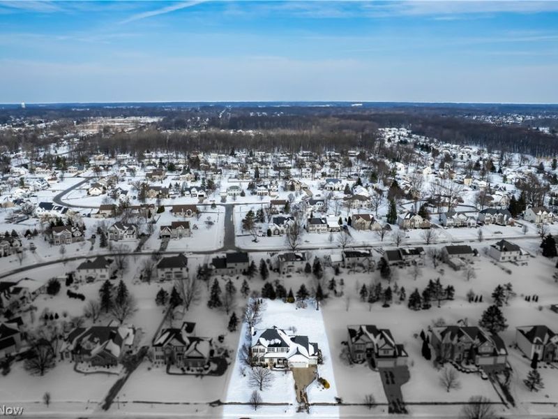 4314 S Fall Lake Drive, Avon, OH 44011 Photo 3