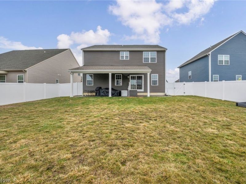 9216 Nash Lane, North Ridgeville, OH 44039 Photo 6