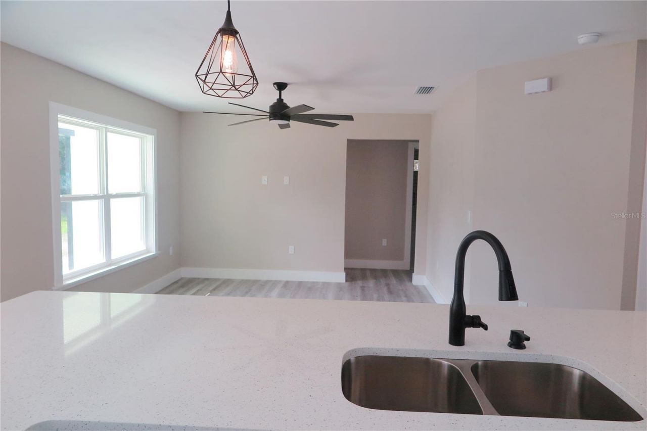 21315 NE 35th Place, Hawthorne, FL 32640 Photo