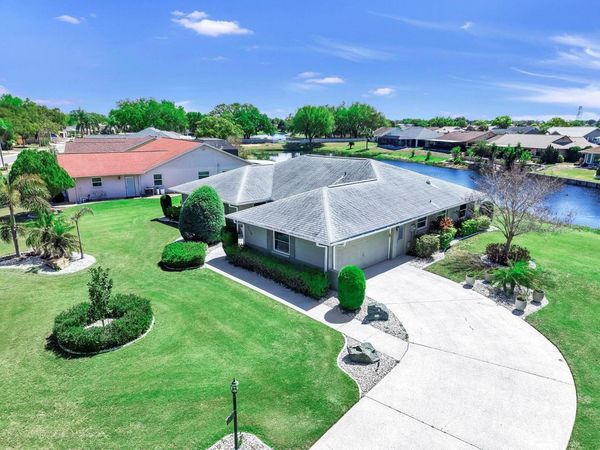 2110 W VIEW DRIVE, SUN CITY CENTER, FL 33573