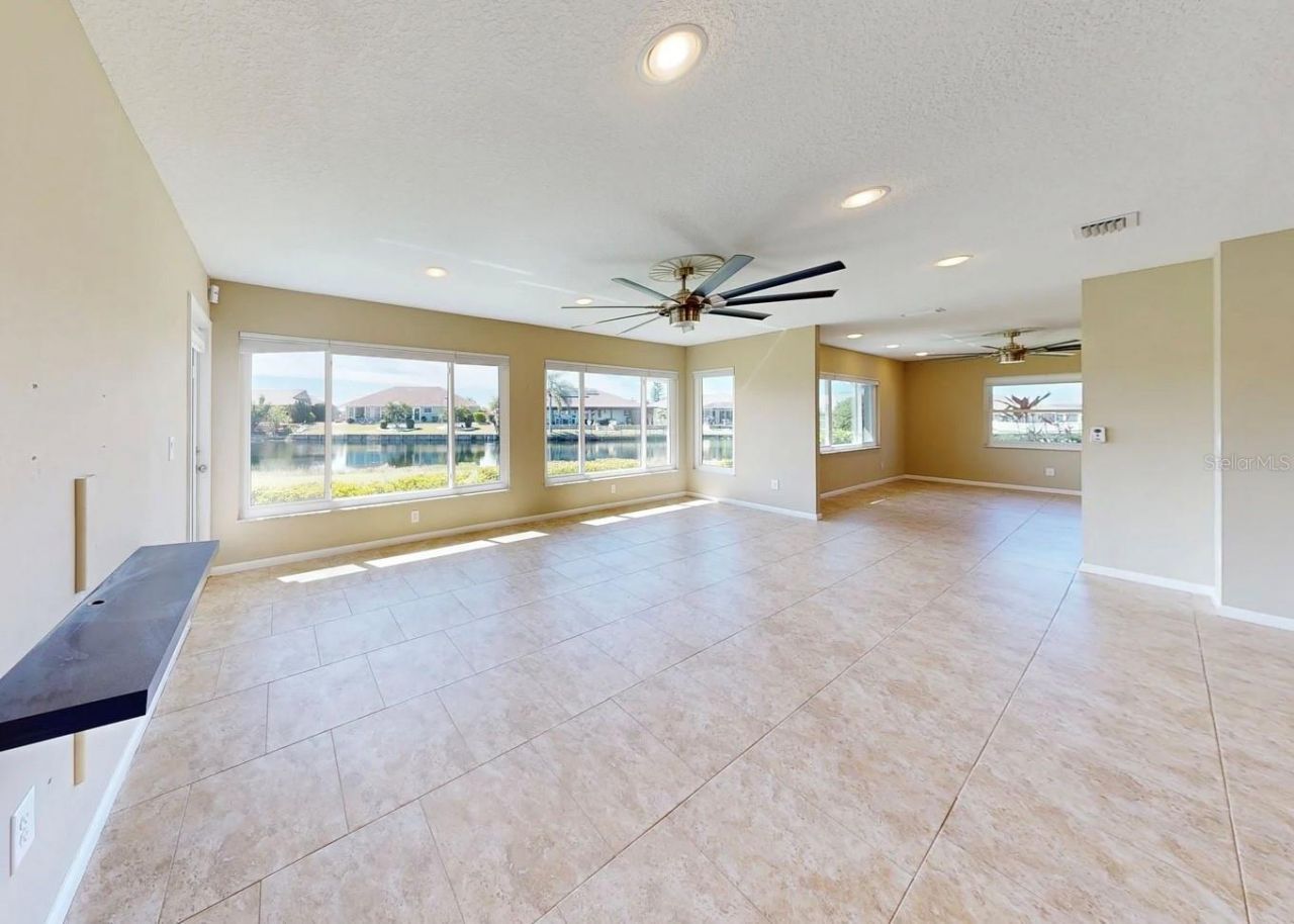 2110 W View Drive, Sun City Center, FL 33573 Photo