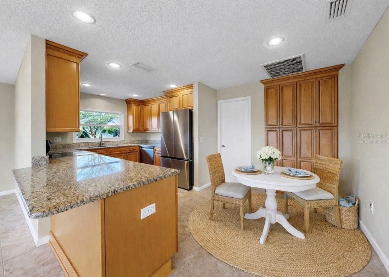 2110 W View Drive, Sun City Center, FL 33573 Photo