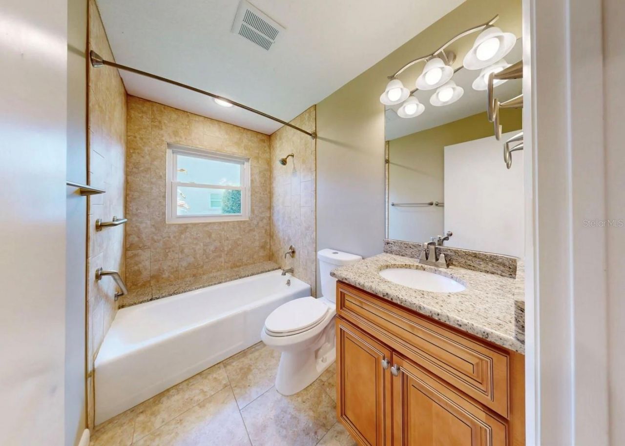 2110 W View Drive, Sun City Center, FL 33573 Photo