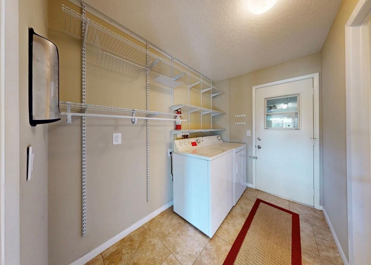 2110 W View Drive, Sun City Center, FL 33573 Photo