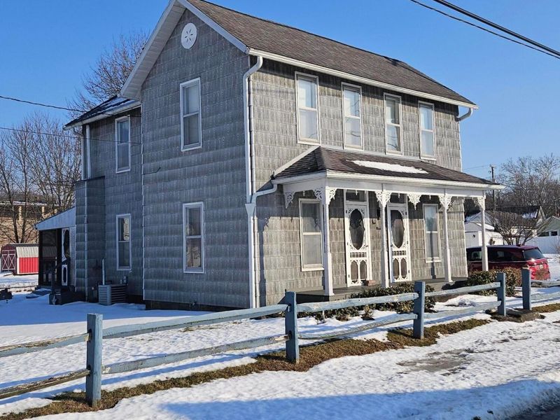 100 N Elm Street, Sugar Grove, OH 43155 Photo 2