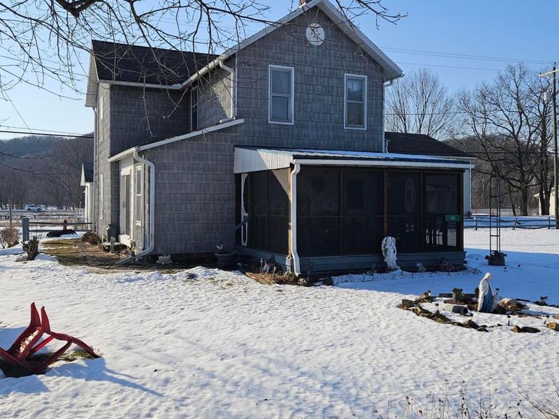 100 N Elm Street, Sugar Grove, OH 43155 Photo 4