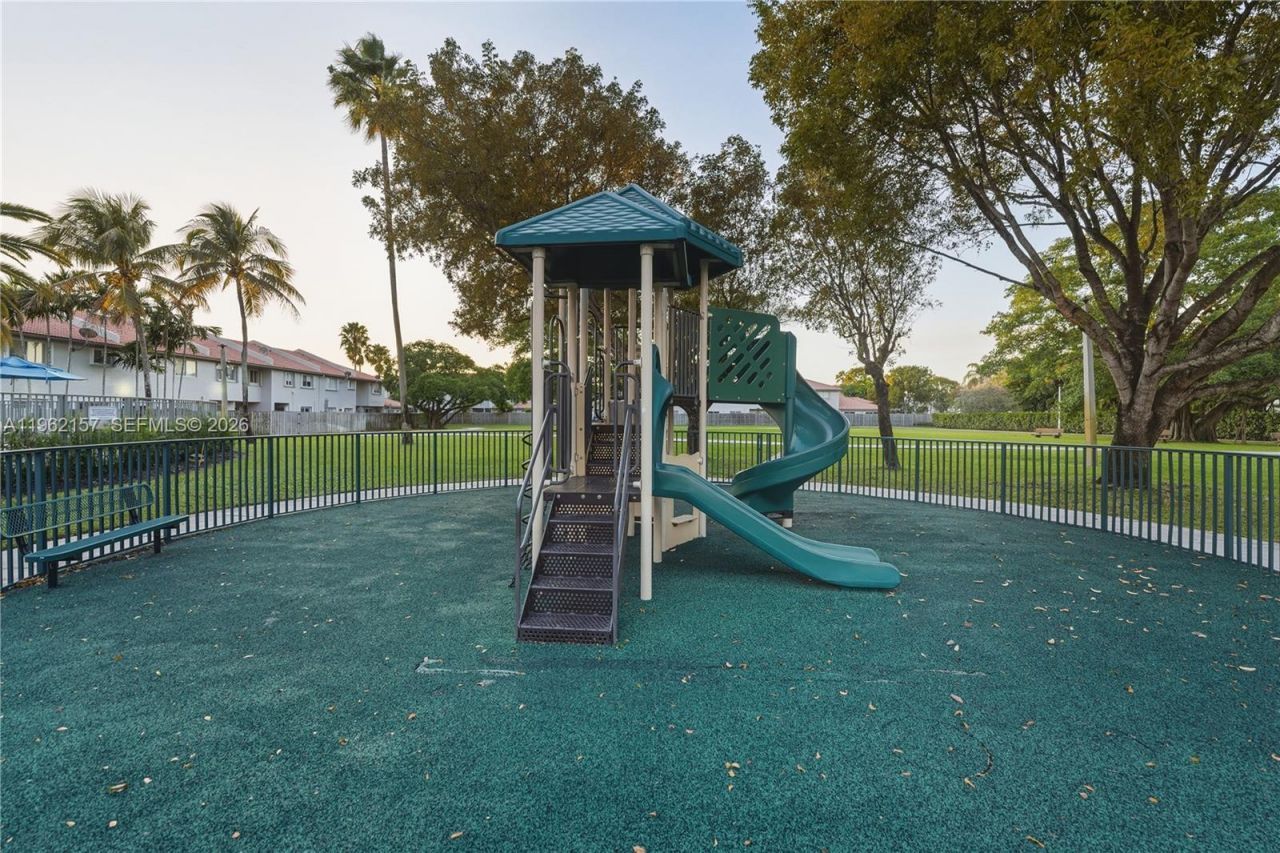 5071 NW 115th Ct, Doral, FL 33178 Photo