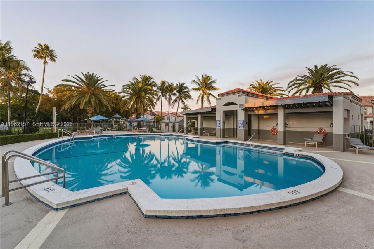 5071 NW 115th Ct, Doral, FL 33178 Photo