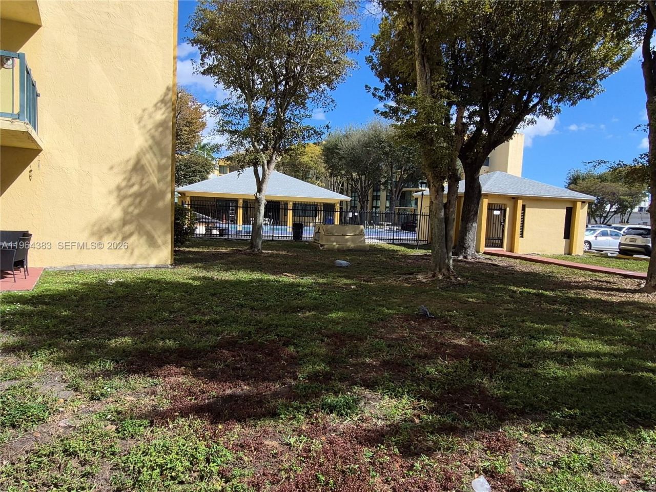 11800 SW 18th St , Unit 529-4, Miami, FL 33175 Photo