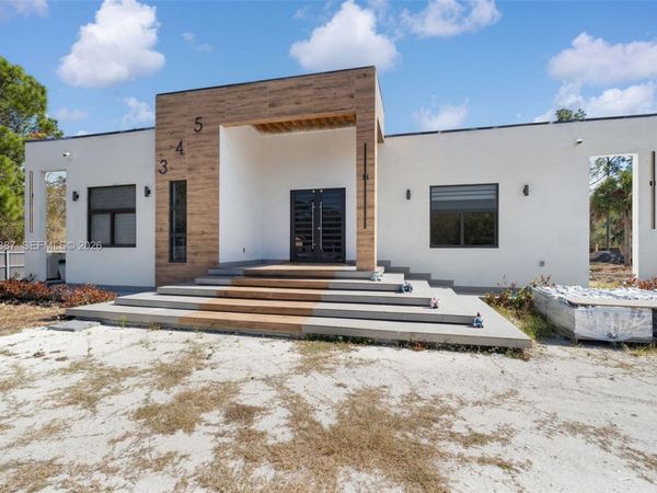 345 N Jinete St, Clewiston, FL 33440