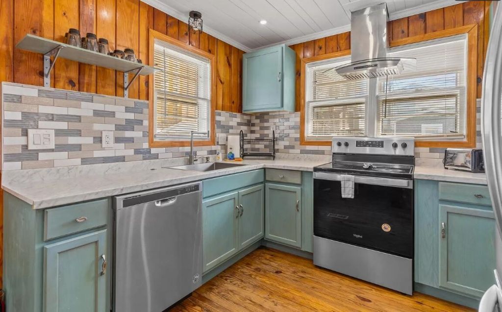 509 Hillside Dr. S Photo 22