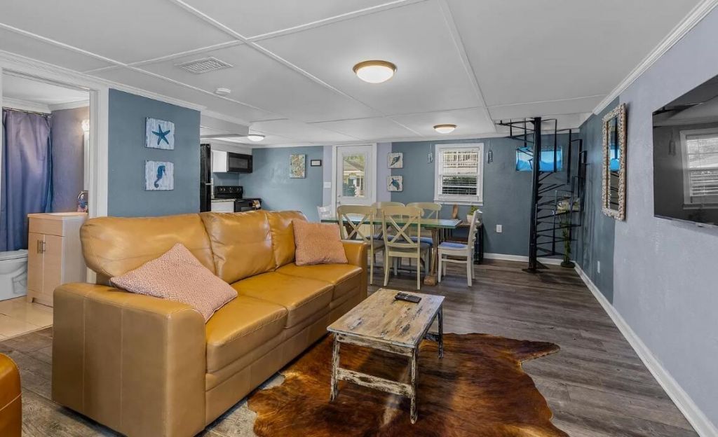 509 Hillside Dr. S Photo 4