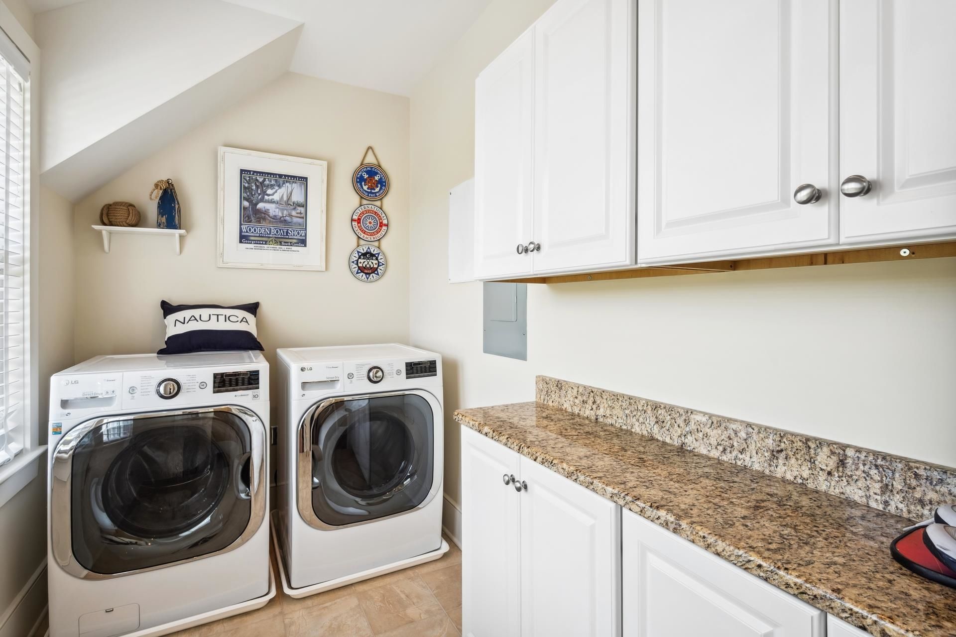 2987 Luvan Blvd. Photo 25