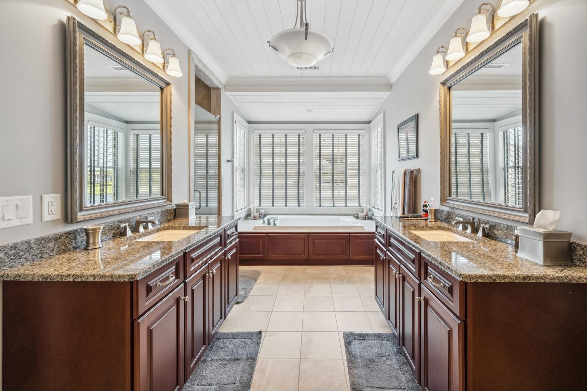 2987 Luvan Blvd. Photo 28