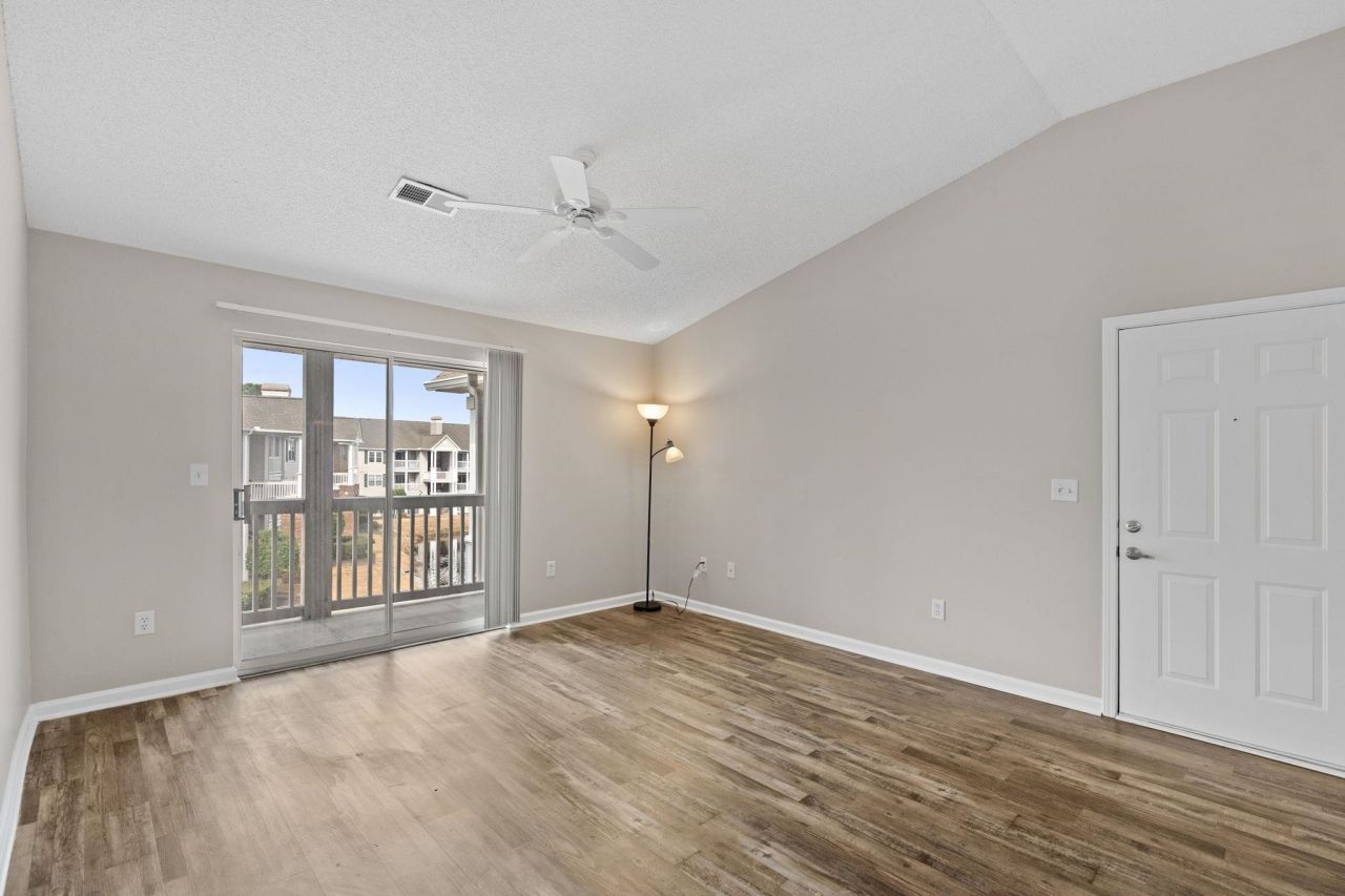 3753 Citation Way Photo 10