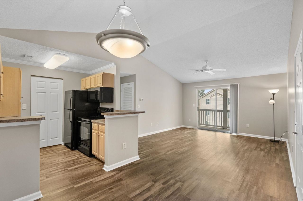 3753 Citation Way Photo 14