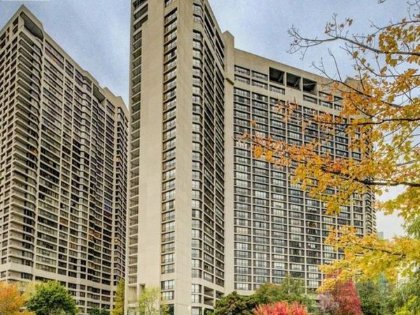 33 HARBOUR Square, Unit 2801, Toronto, ON M5J2G2