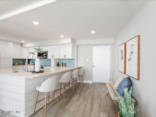 1601 OCEAN Drive, Unit 606, Jacksonville Beach, FL 32250