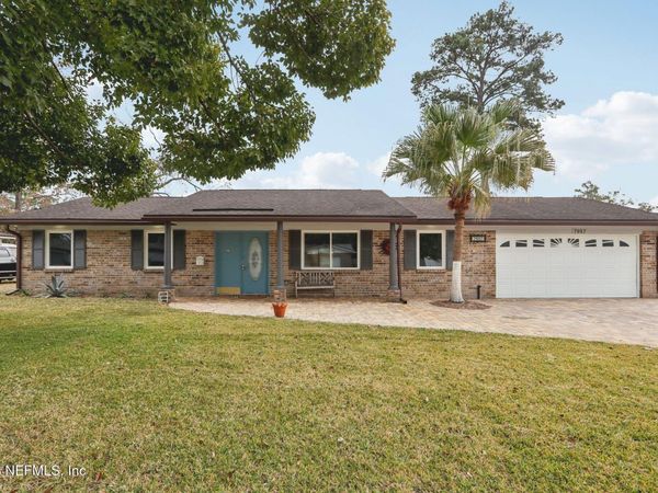 7957 JOLLIET Drive, Jacksonville, FL 32217