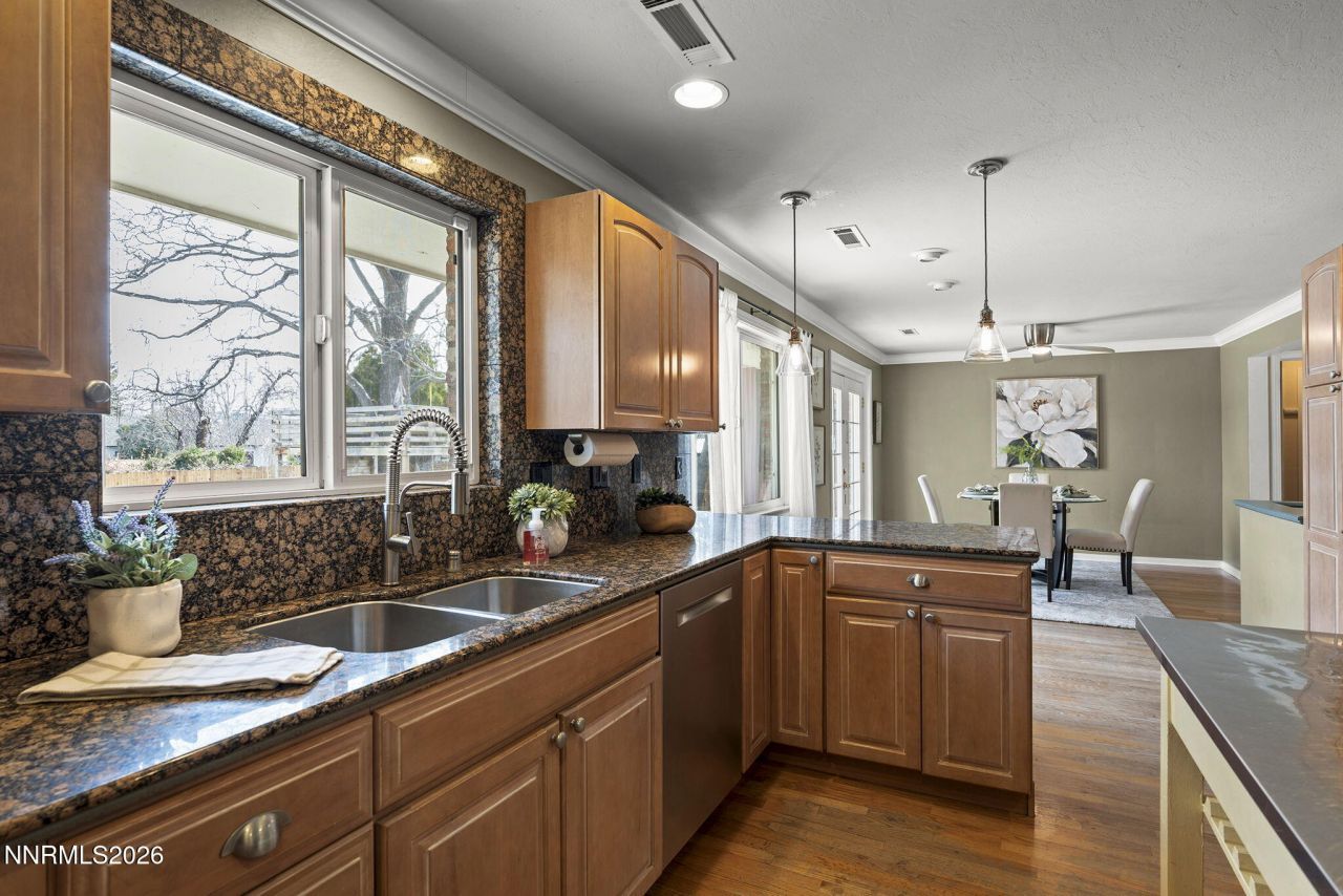 2260 Sunrise Drive, Reno, NV 89509 Photo