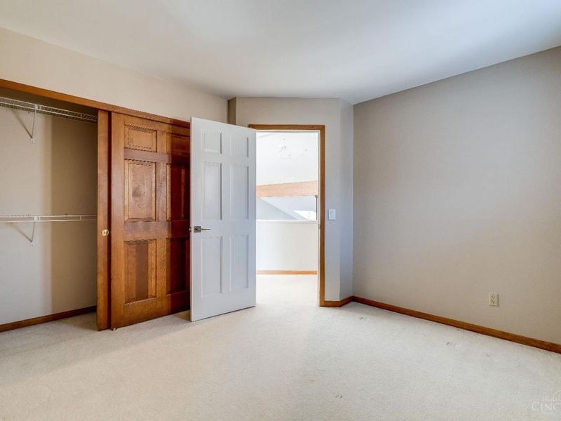 9883 Fawnrun Court, Evendale, OH 45241 Photo 29