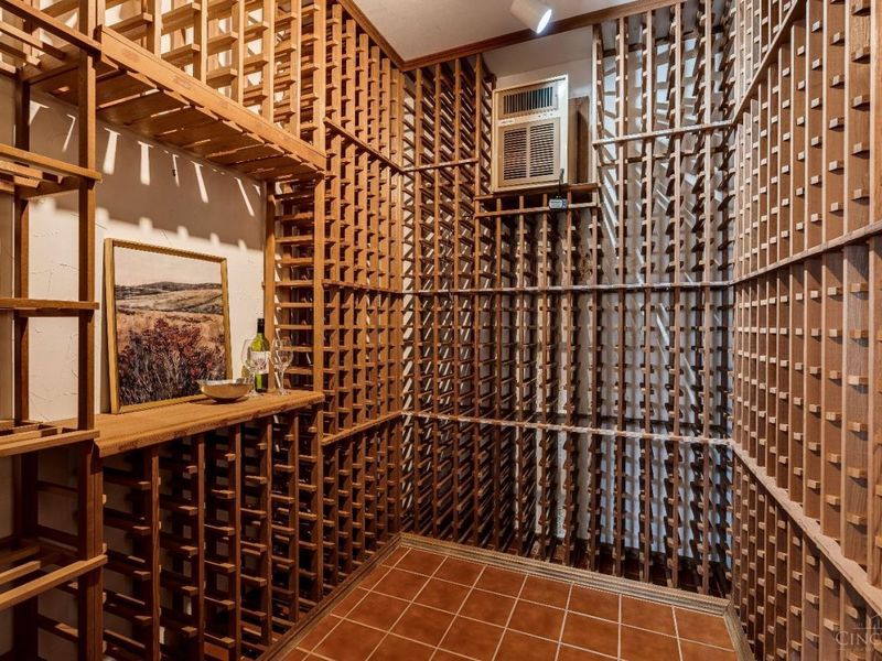 9883 Fawnrun Court, Evendale, OH 45241 Photo 38