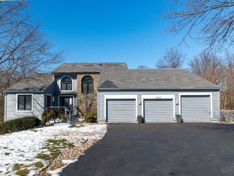 9883 Fawnrun Court, Evendale, OH 45241 Photo 55