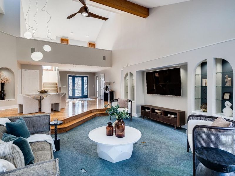 9883 Fawnrun Court, Evendale, OH 45241 Photo 9