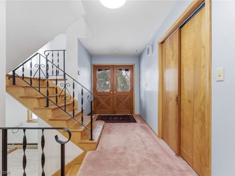 3812 N Glenridge Road, Akron, OH 44319 Photo 2