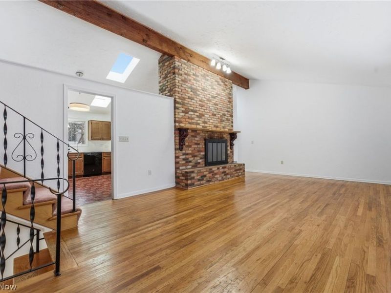 3812 N Glenridge Road, Green, OH 44319 Photo 5