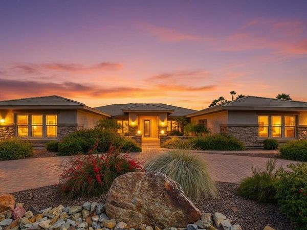24513 S 182Nd Place, Gilbert, AZ 85298