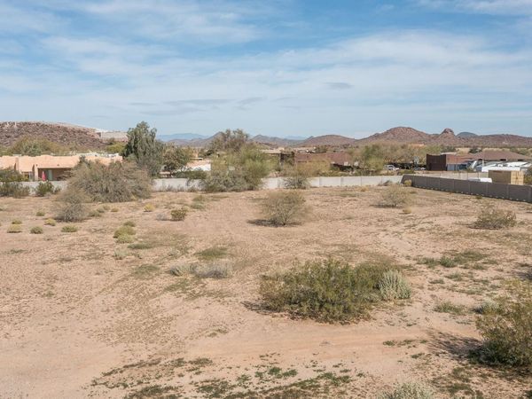 14620 W Andrea Drive, Unit C, Surprise, AZ 85378