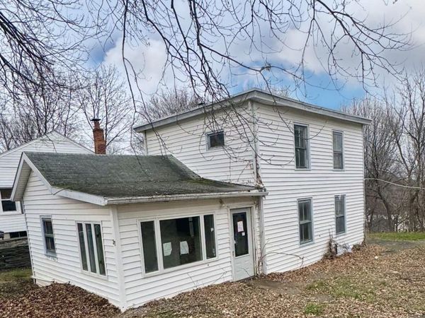 37 Pleasant Street, Voorheesville, NY 12186