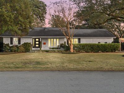 977 Cliffwood Drive, Mount Pleasant, SC 29464