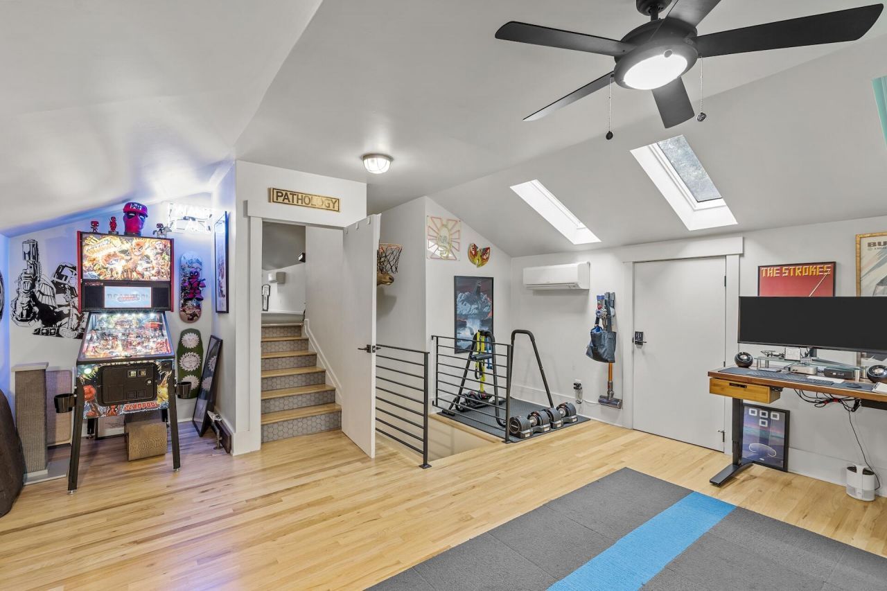 977 Cliffwood Drive Photo 27