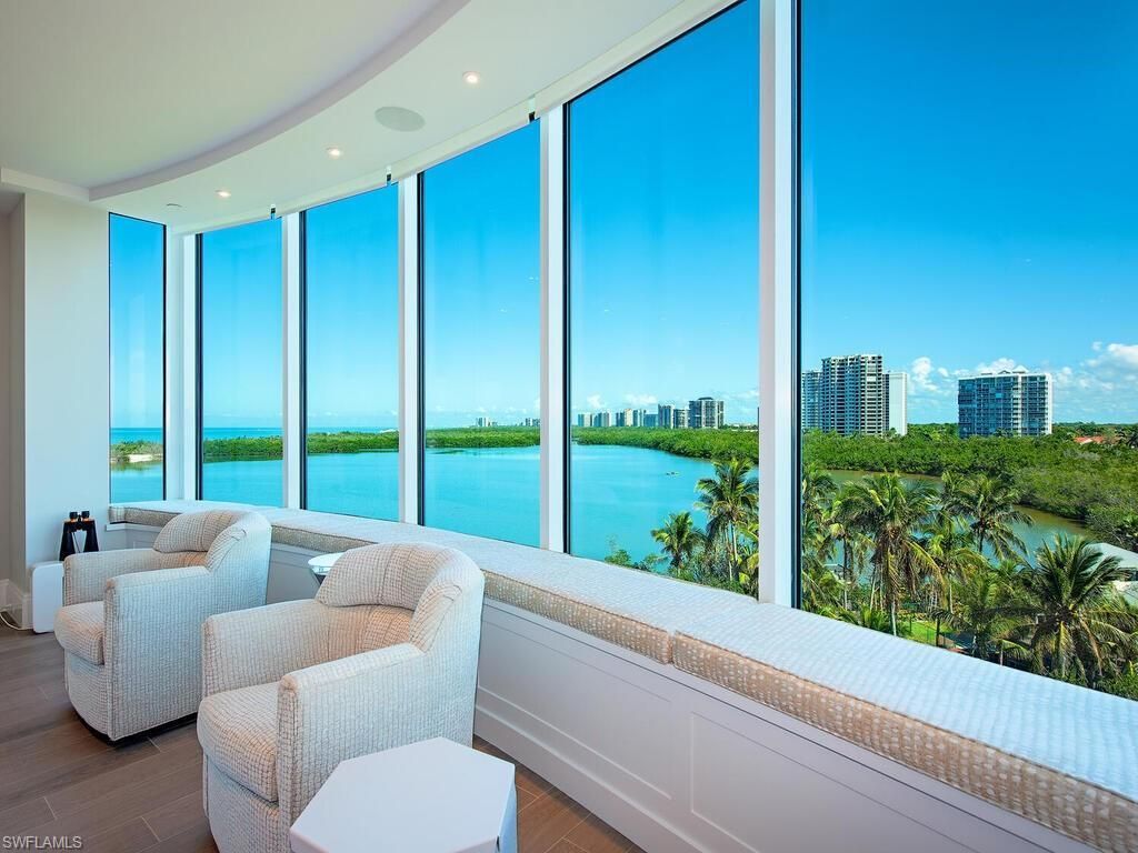 60 Seagate Dr , Unit 606, Naples, FL 34103 Photo